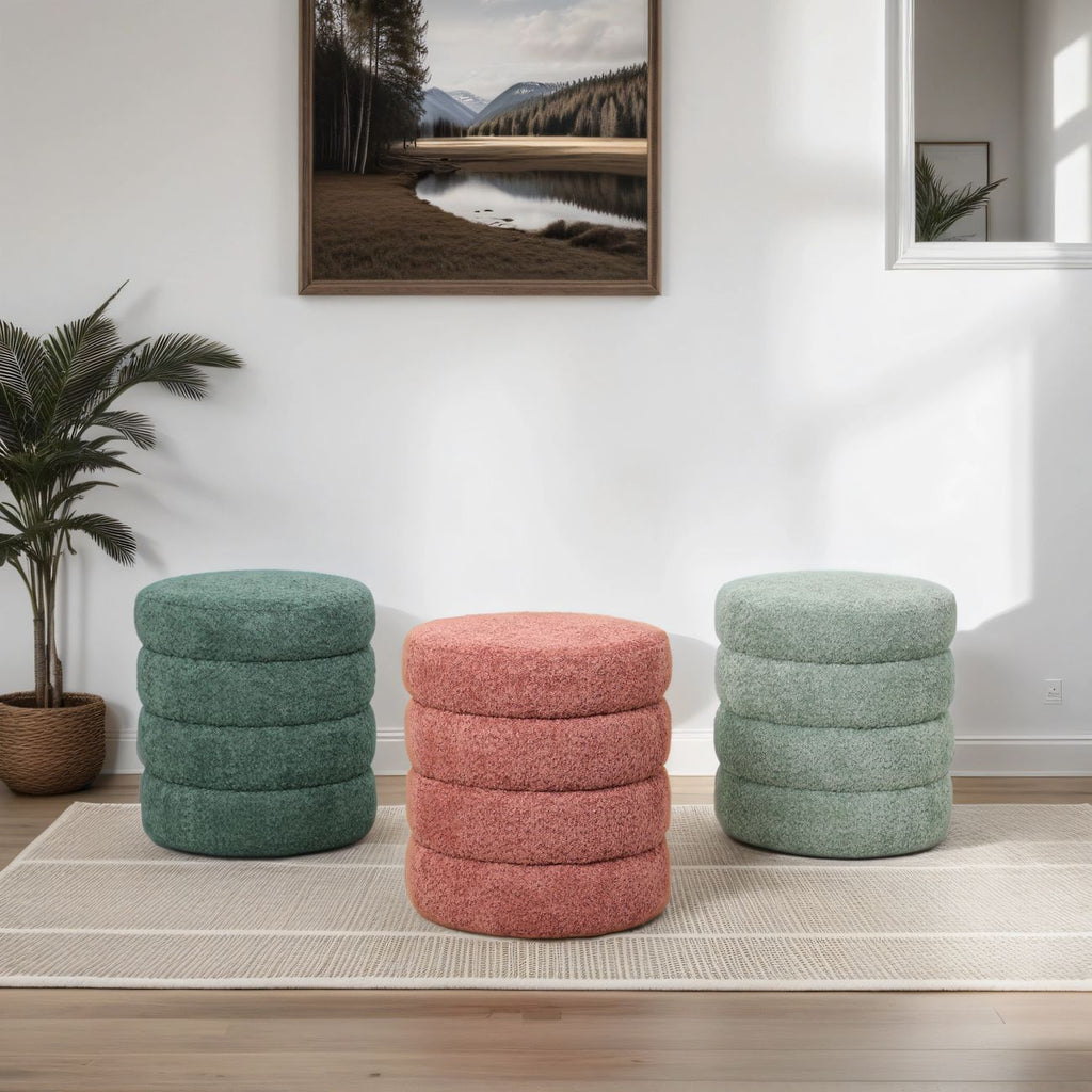 Pouf tissu effet fourrure rase vert émeraude