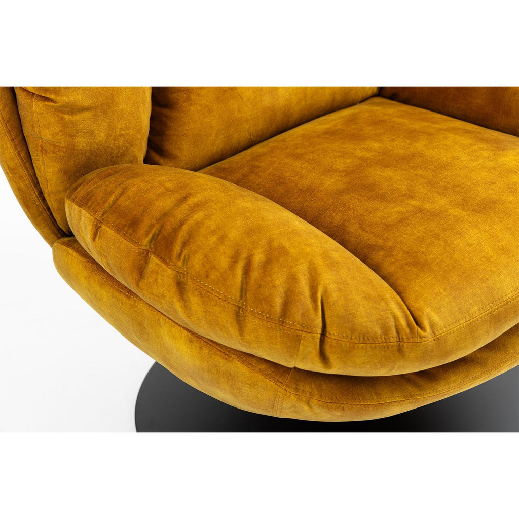 Fauteuil pivotant en velours ocre